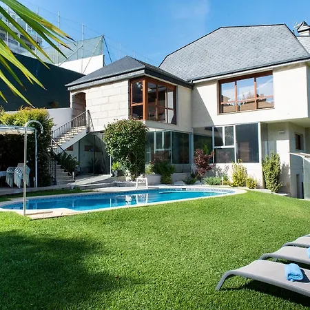 Casa El Castanal Con Piscina Privada ヴィラ ヴィーゴ